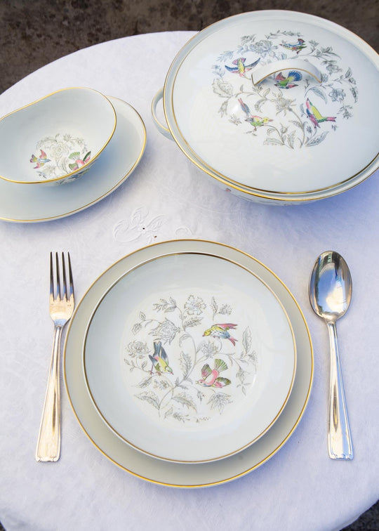 Vajilla francesa para 12 porcelana Limoges Bernardaud "Oiseaux des Iles" (56 PIEZAS)