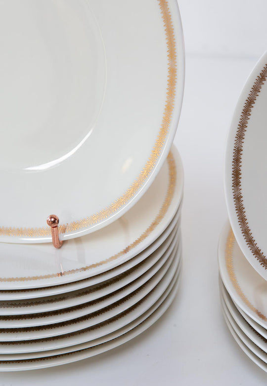 Juego platos 6+9 porcelana Limoges Raynaud "Plumes" al oro fino (15 PIEZAS)