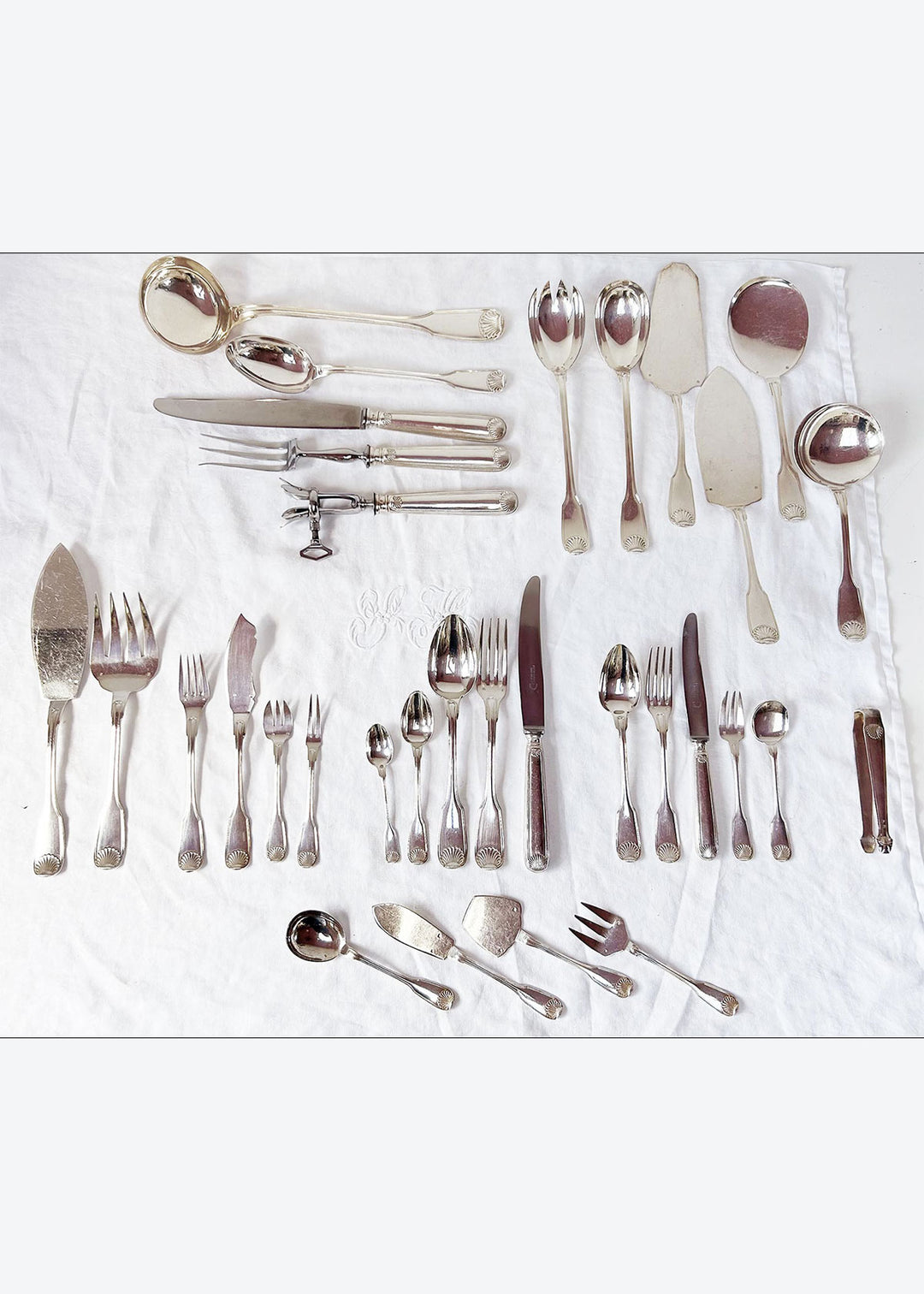 Excepcional cubertería francesa PARA 12 metal baño plata Felix Frères Luis XV Coquille (186 PIEZAS)