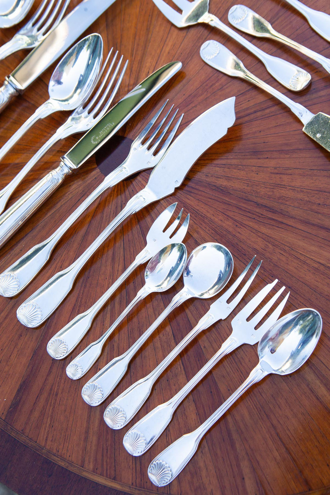 Excepcional cubertería francesa PARA 12 metal baño plata Felix Frères Luis XV Coquille (186 PIEZAS)