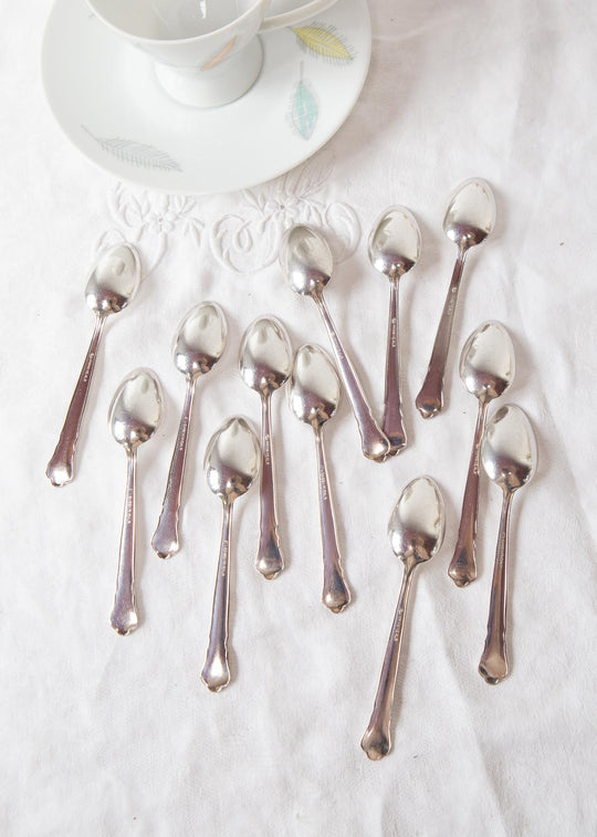 Juego 12 cucharillas café moca suecas metal baño plata GAB (11 cm)