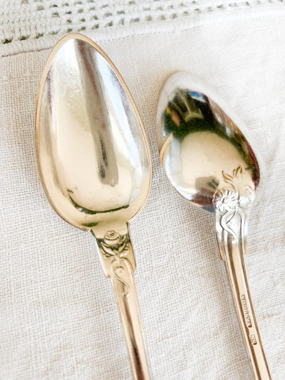 6 cucharas ENTRANTES A.G. Dufva, Estocolmo, metal baño plata art nouveau, ca. 1890-1910