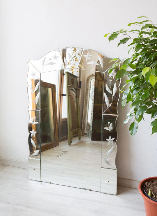 Gran espejo veneciano mediados XX (108*75 cm)