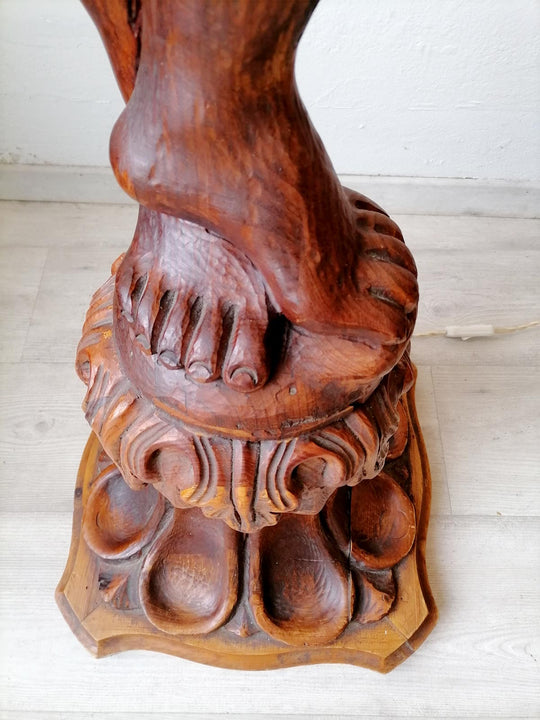 Gran lámpara de pie torchero florentino con nubio c. 1930 (225 cm)