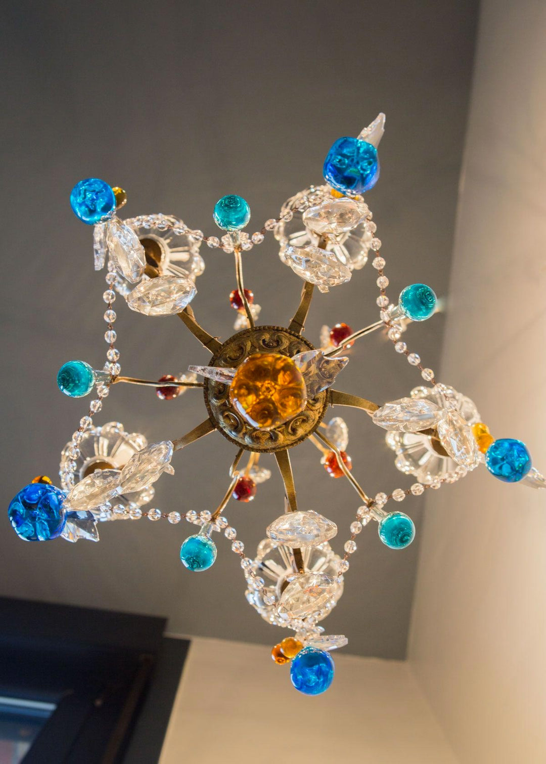 lampara de araña francesa antigua vintage cristales colores chandelier