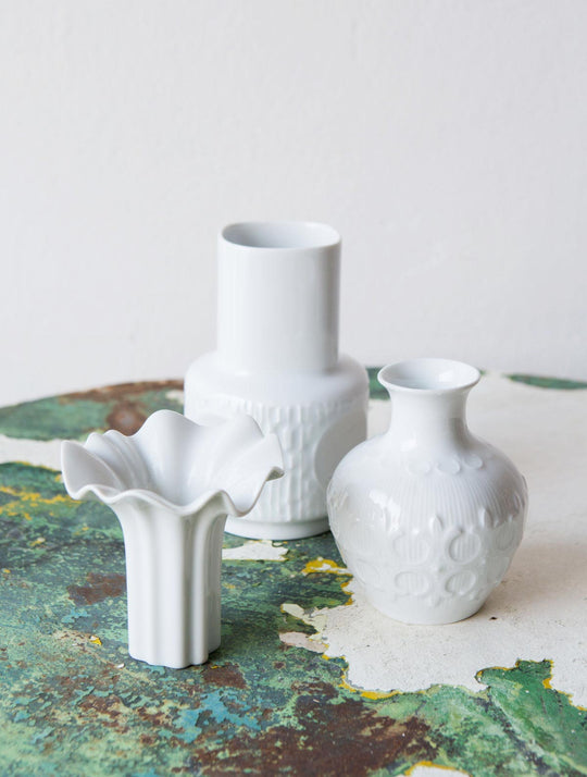 Juego 3 jarrones porcelana alemana blanca (VENDIDO)