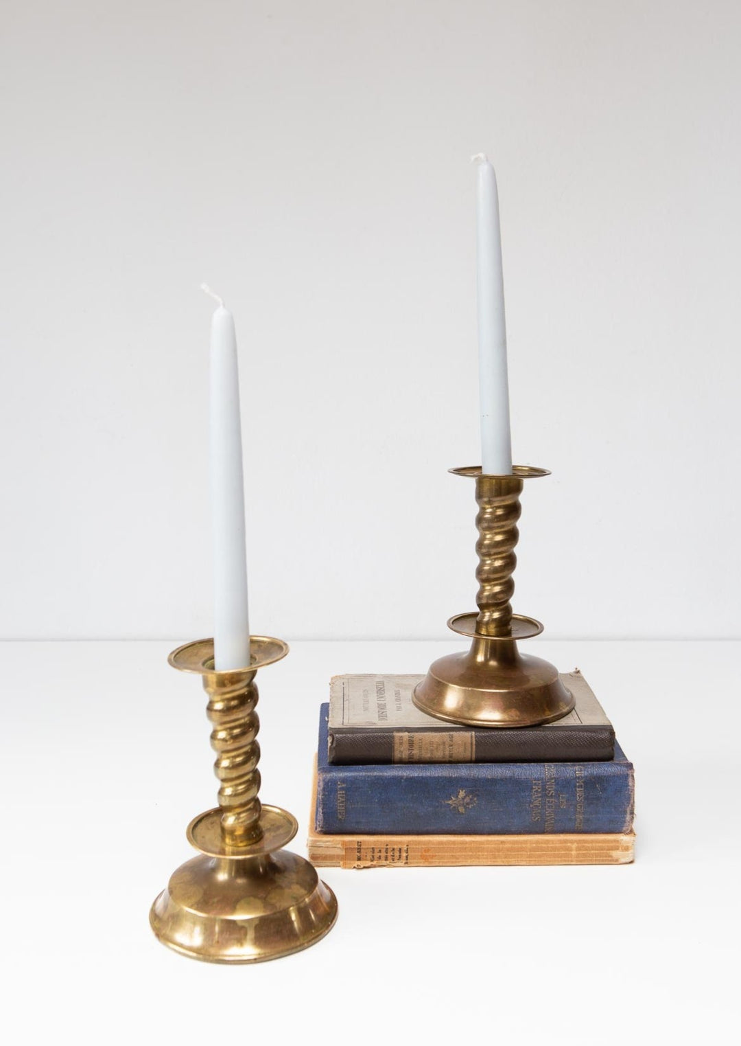 pareja antiguos candeleros suecos espiral latón antique swedish candlesticks