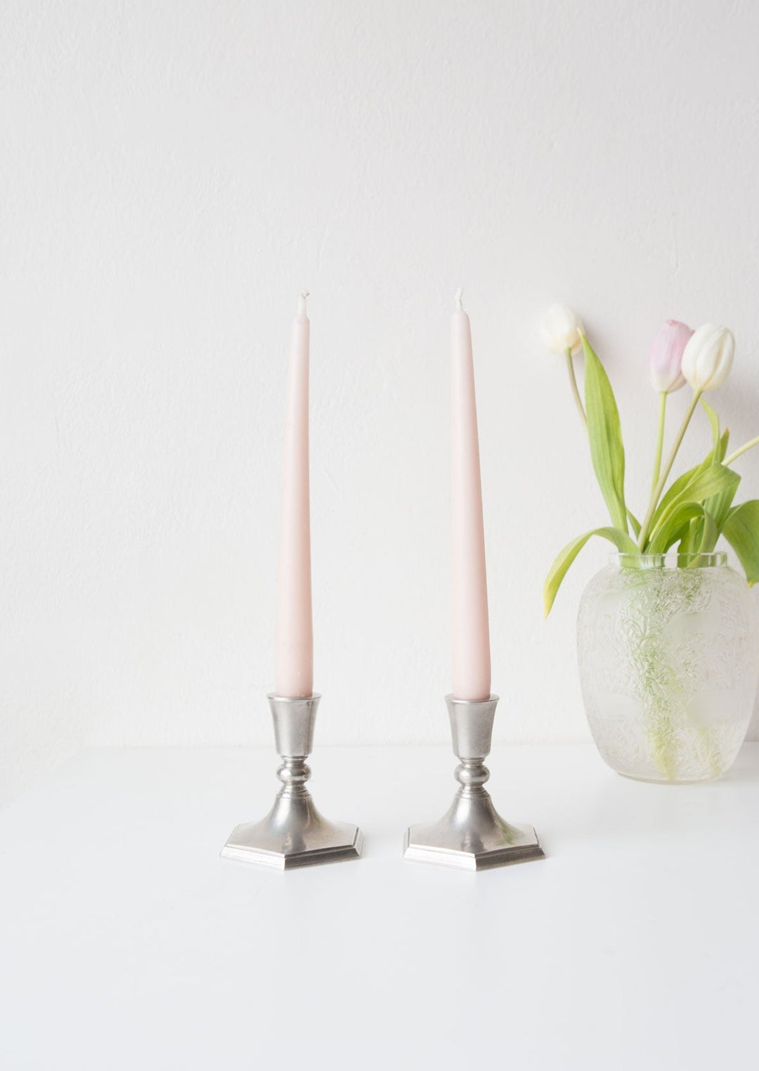 Pareja pequeños candeleros suecos plateados (VENDIDOS)