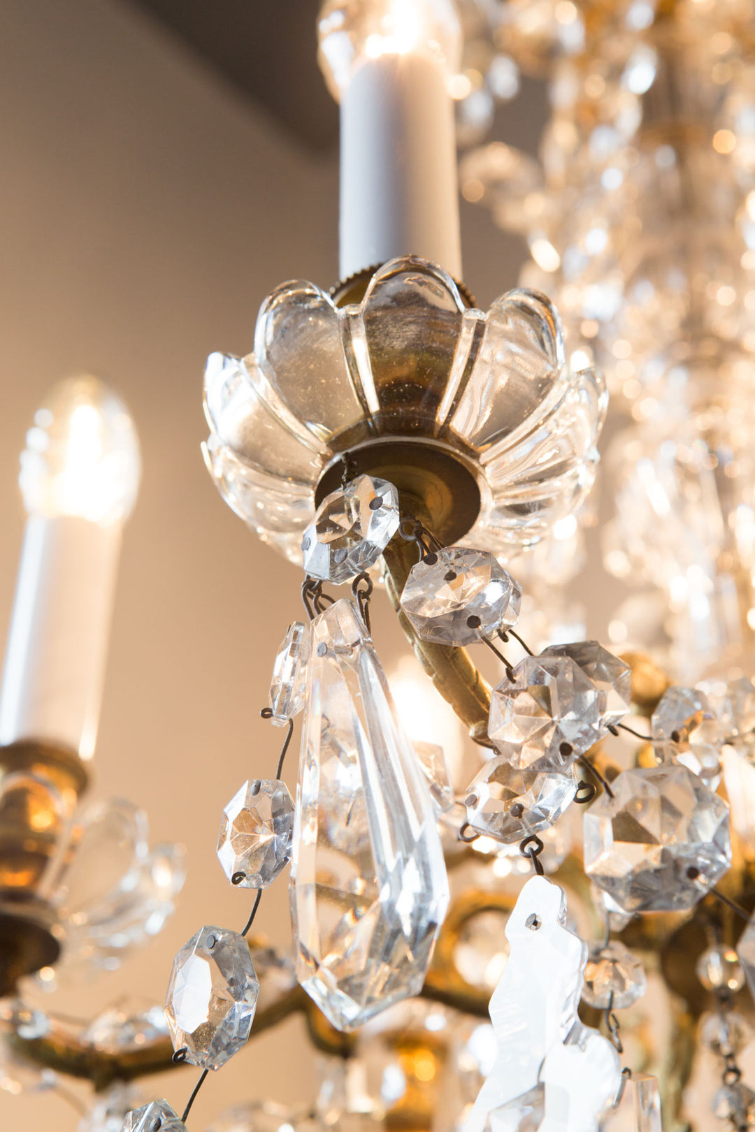 antigua lámpara de techo araña francesa con cristales antique vintage french chandelier lustre ancien