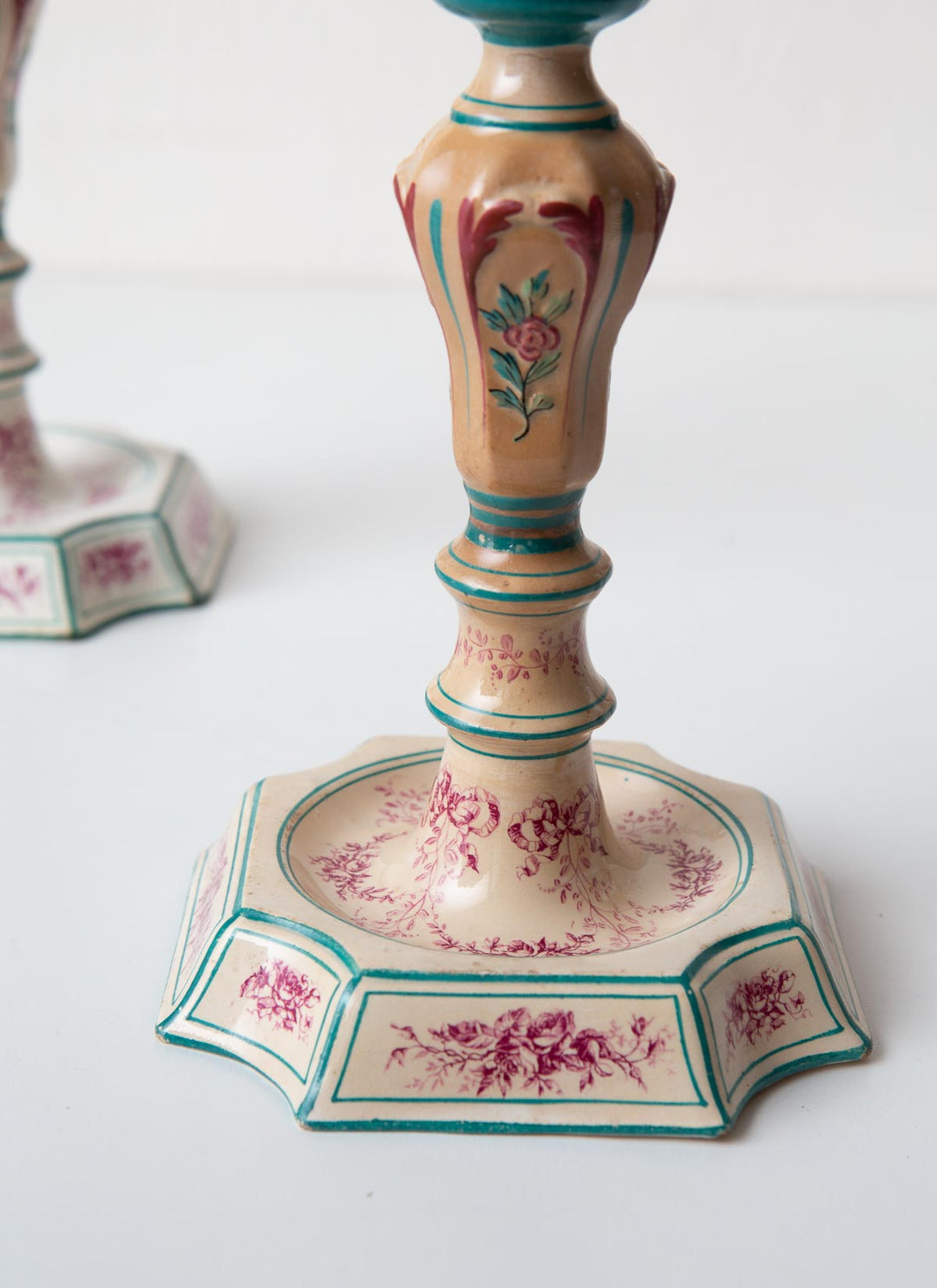 Pareja antiguos candeleros Gien cerámica (VENDIDA)