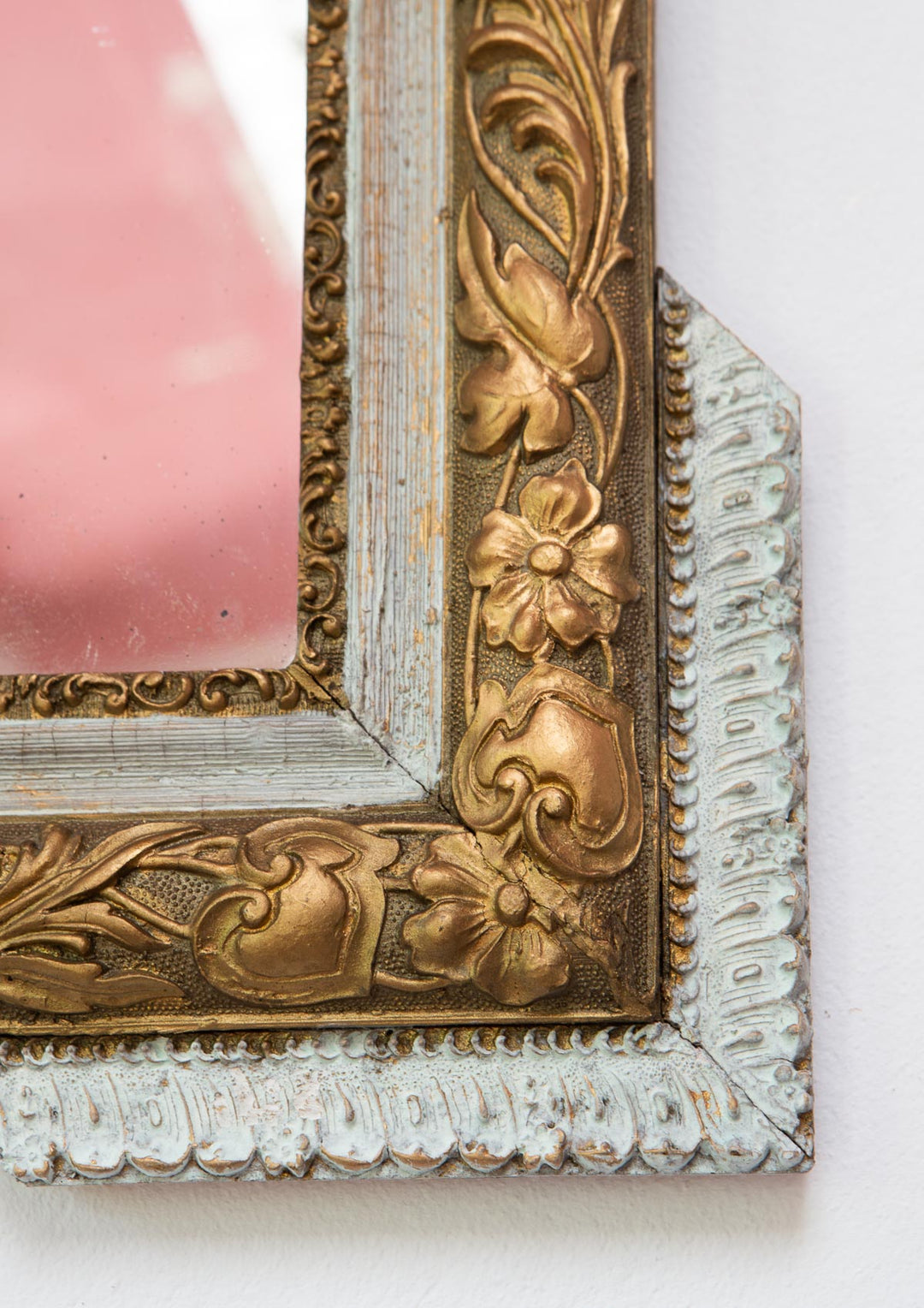 antiguo espejo francés dorado con copete antiguo s. xix antique french gilt mirror