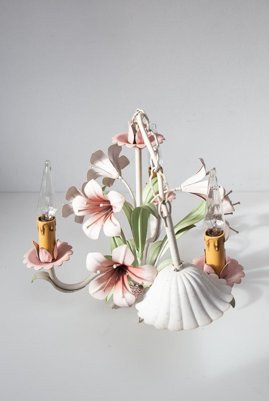 Chandelier italiano flores y hojas metal colores c. 1980s (34 cm)