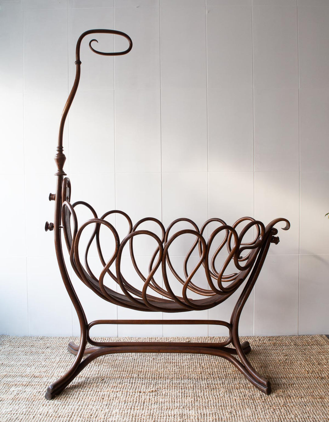 Cuna antigua Jacob Josef Kohn (Thonet?) 1895