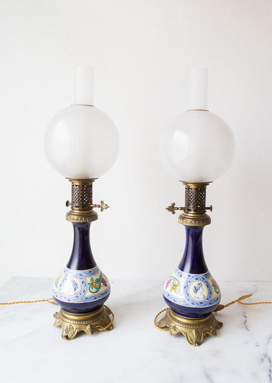 Pareja lámparas mesa porcelana aprox. 1930 estilo Napoleón III (46 cm)