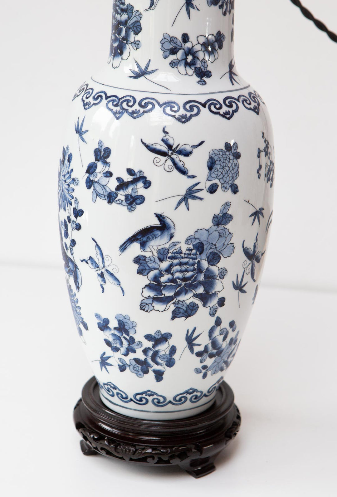 lámpara porcelana china jarron azul y blanco