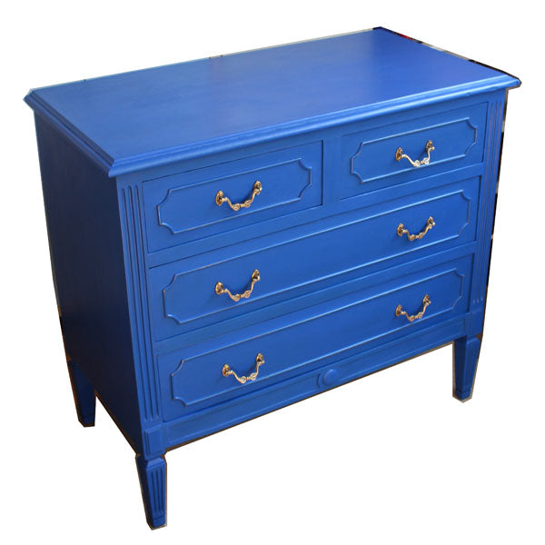 Antigua cómoda castaño pintada azul cobalto (VENDIDAS)