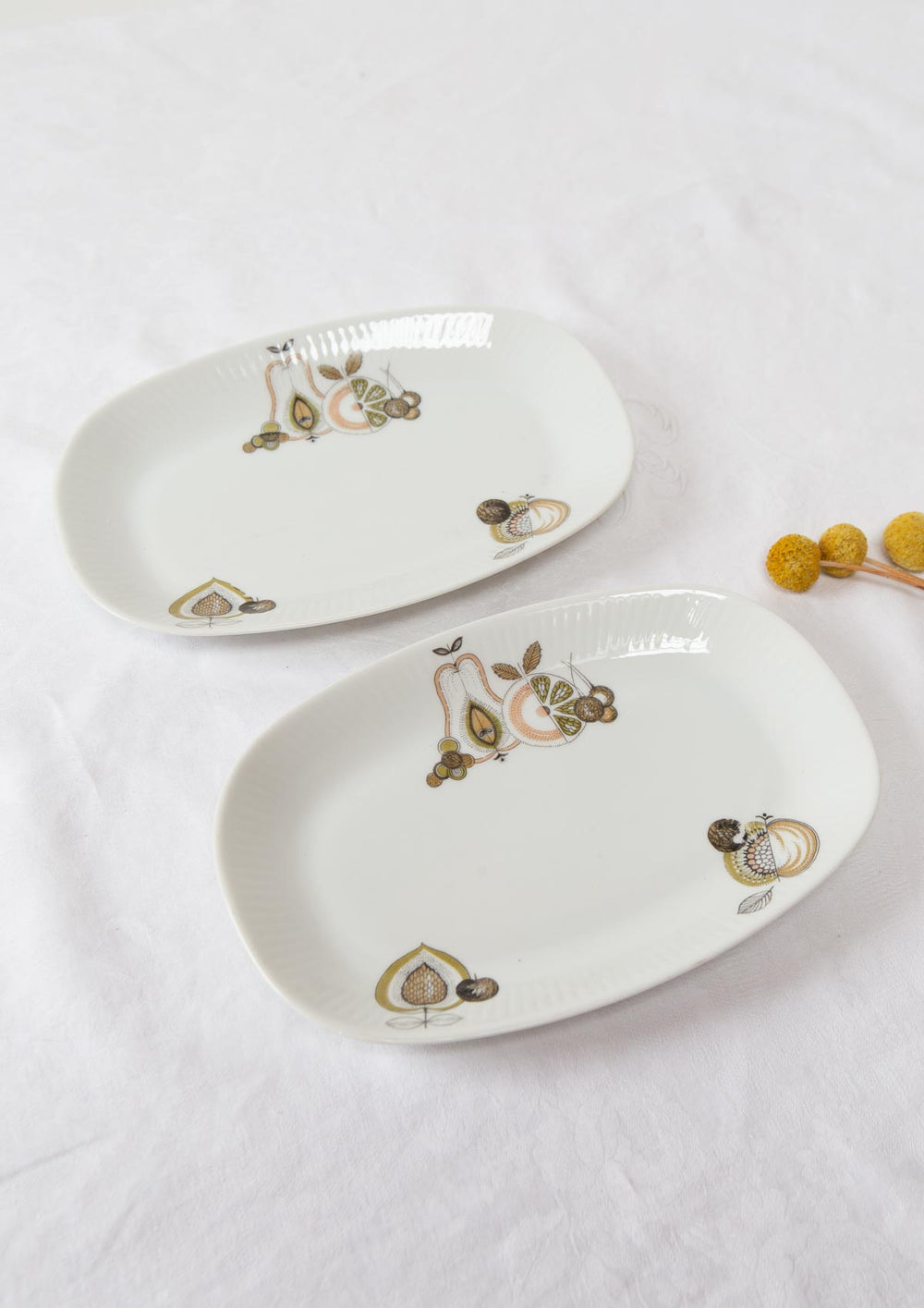 Pareja rabaneras porcelana Santa Clara c. 1960s