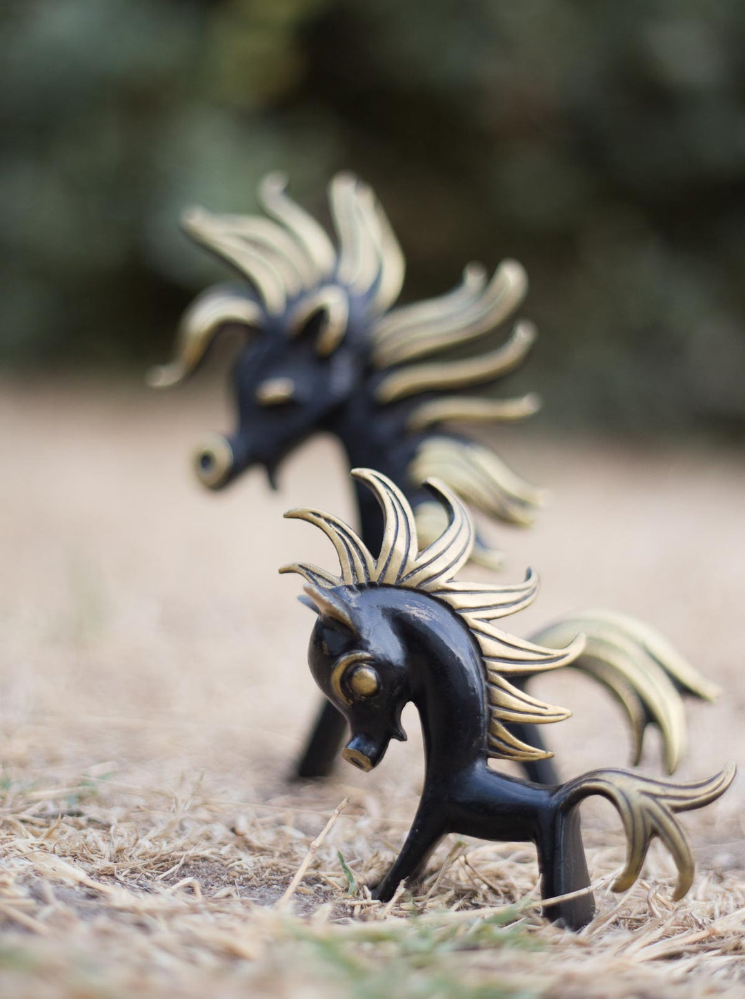 figuras esculturas caballos Walter Bosse años 50 vintage brass horses