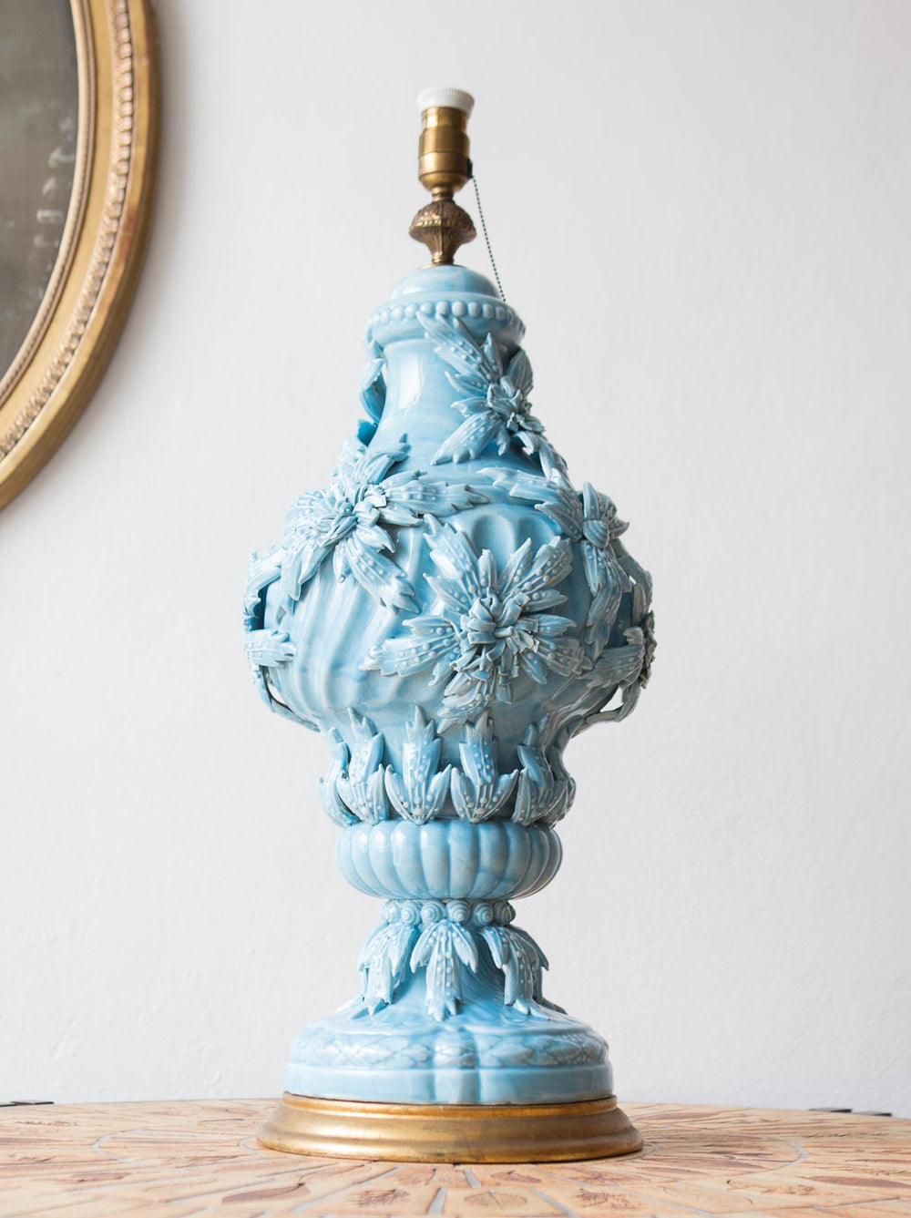 Gran lámpara de mesa Manises loza azul (VENDIDA)