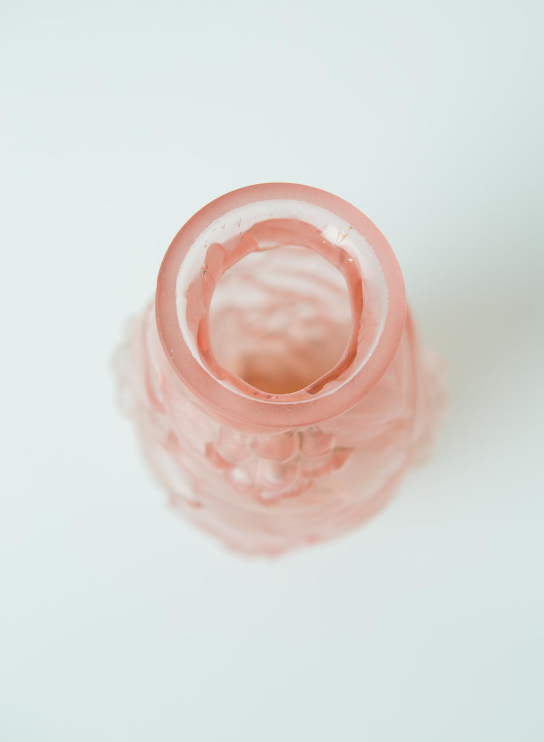 pequeño jarrón cristal rosa art decó francés french vase ESPAIVET