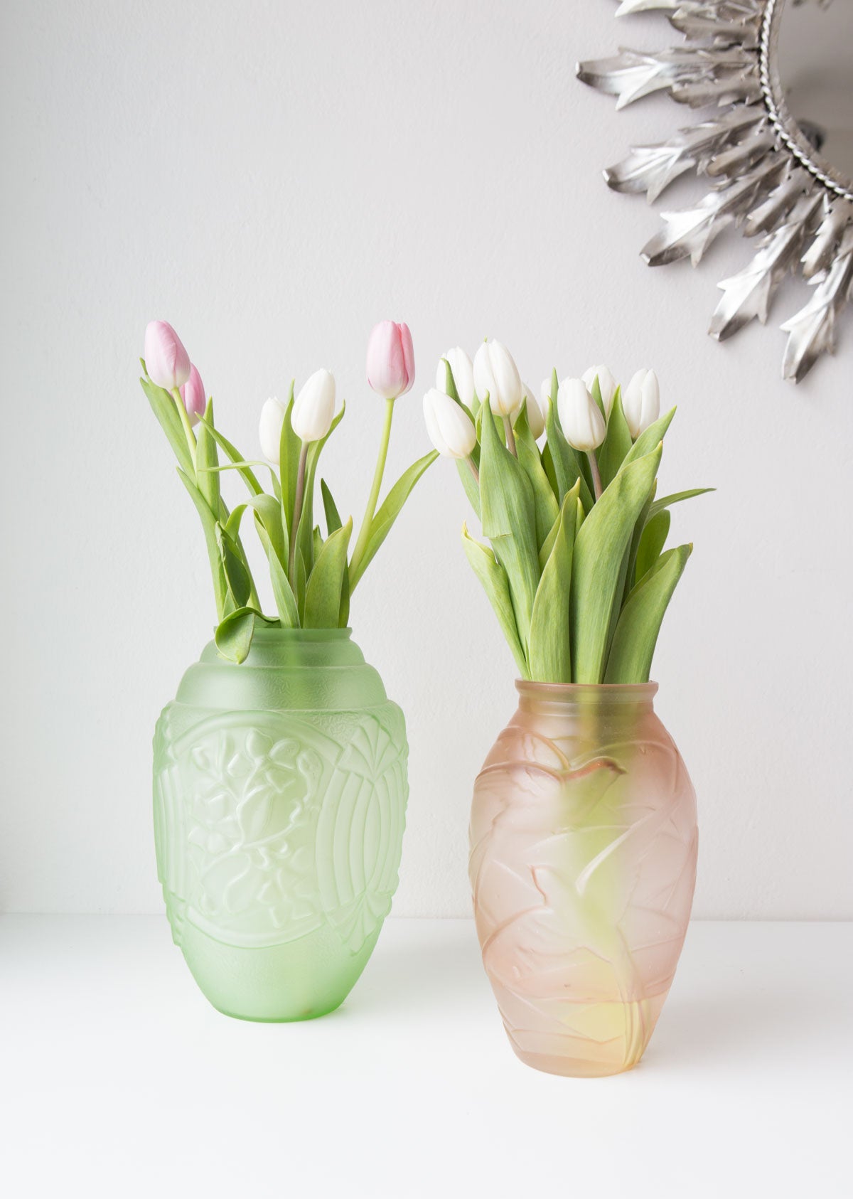 Pareja jarrones art decó franceses años 20/30 rosa y verde vases