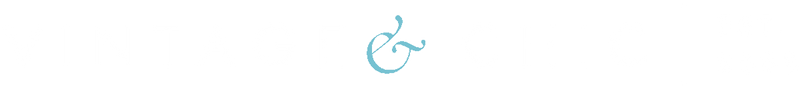 Vintage&Chic, logotipo en blanco