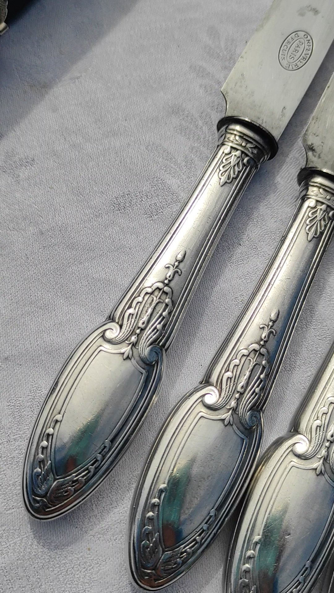 Juego 12 cuchillos MESA franceses ERCUIS modelo EMPIRE 1900-1915