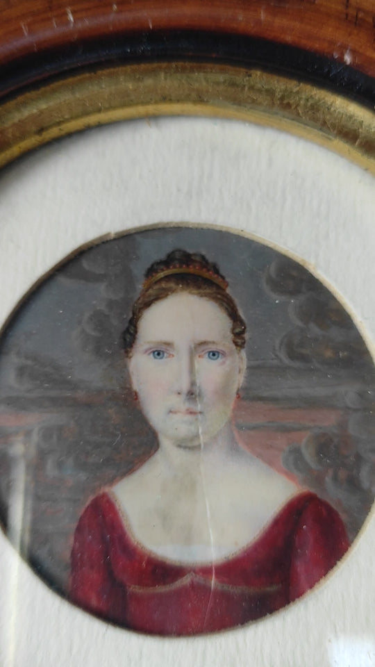 Miniatura francesa de época Primer Imperio – Retrato femenino, circa 1810