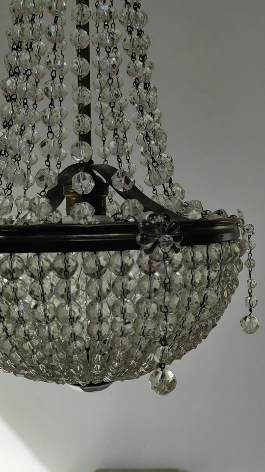Antiguo chandelier cristal checo y latón plateado c. 1910-1930s