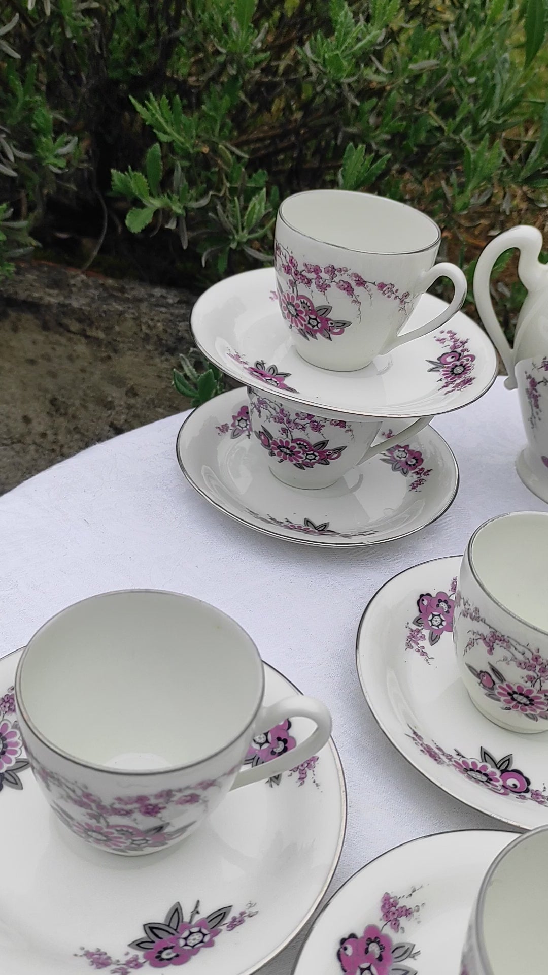 Juego de café 14 SERVICIOS Limoges Chapus art decó flores violeta (32 PIEZAS)