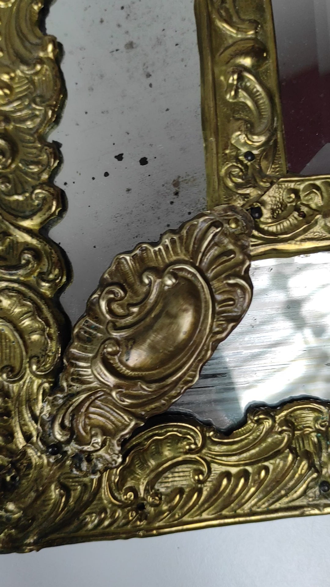 Antiguo espejo francés dorado con copete s. xix antique french mirror