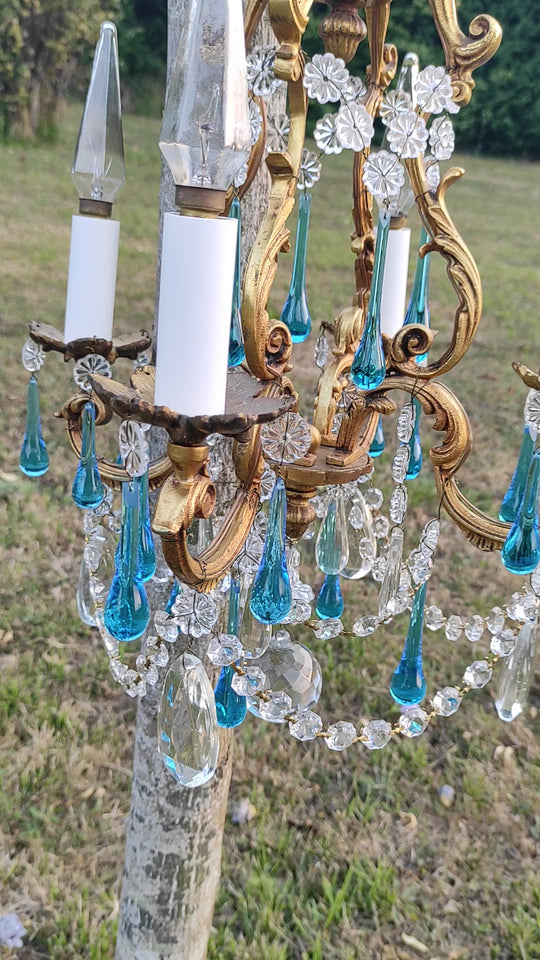 Antiguo chandelier francés bronce gotas Murano azul c. 1950/60s (37 cm)
