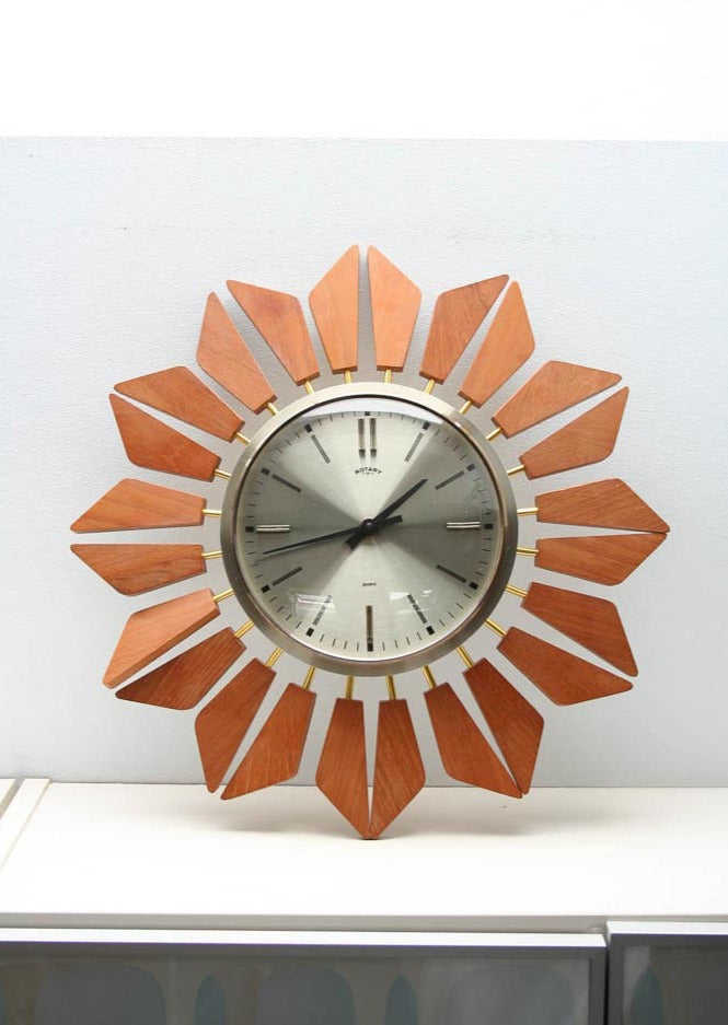 Reloj sol inglés rayos teca años 50/60 (VENDIDO)